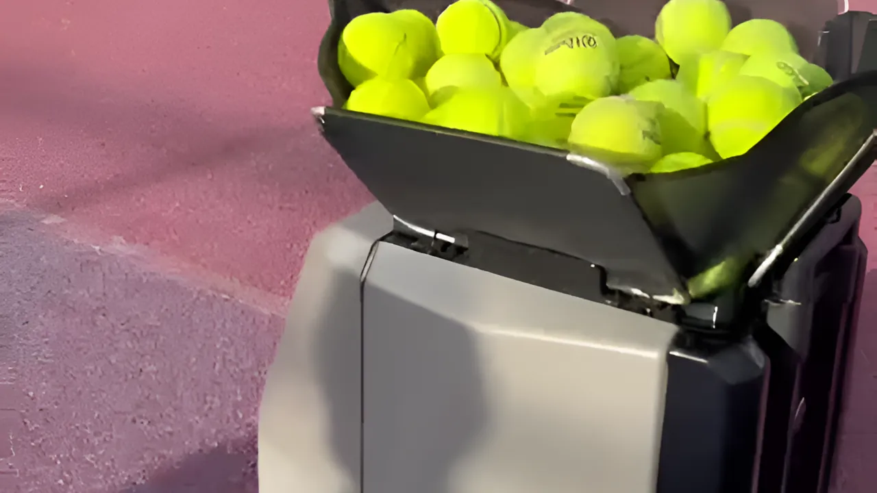 Sportbot machine with tennis balls at Rally Nights by BEYOND Berlin