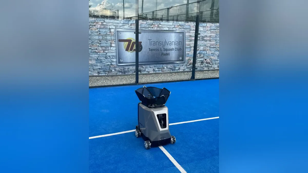 Sportbot on the padel court at Transylvanian Tennis Squash and Padel Club